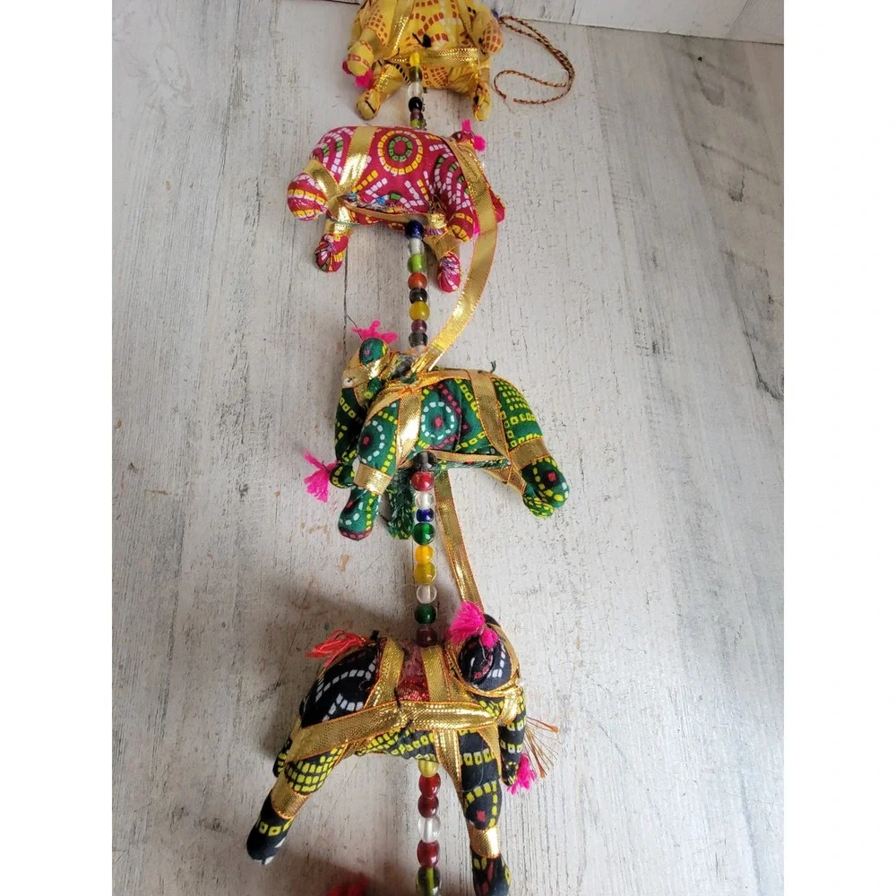 Rastogi‎ Indian elephant colorful string chain plush vintage home decor unique